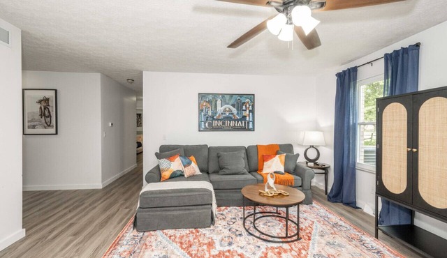 StayBurgundy Fairfield, OH