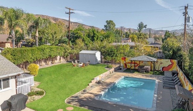 Staycation Oasis SPA/pool 10 mins from NOS Center
