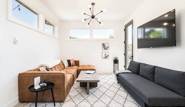 #StayinMyDistrict NEBoise HOTTUB