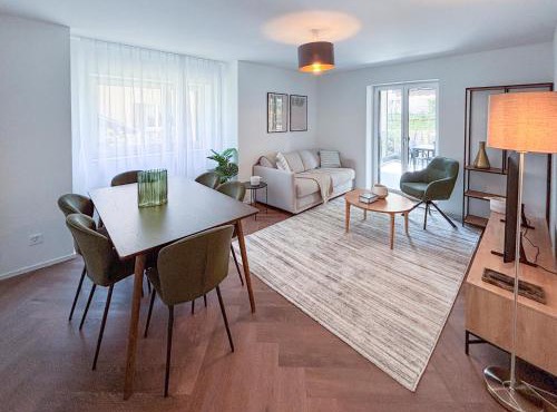 STAYY Urban Base Premium Apartment - 24h Self Check-in with free Parking