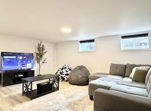 Ste-Foy urban area - 4 bedrooms - Spa - EV chrger