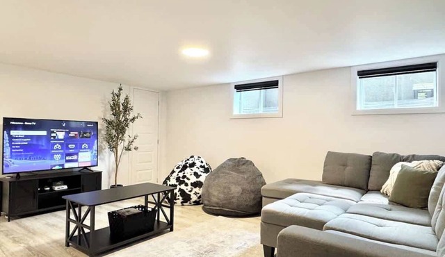 Ste-Foy urban area | 4 bedrooms Spa EV charger