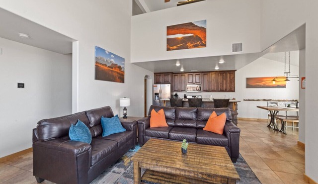 Steel Bender Villa (Rim Vista 8A8)