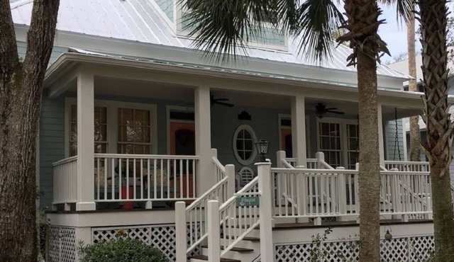 Steinhatchee Landing Resort-# 5 Nautical Cottage-Boat slip-Newly remodeled