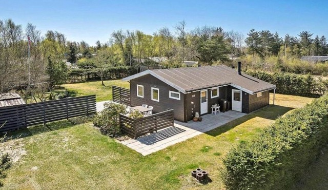 "Steinunn" - 2.9km from the sea by Interhome
