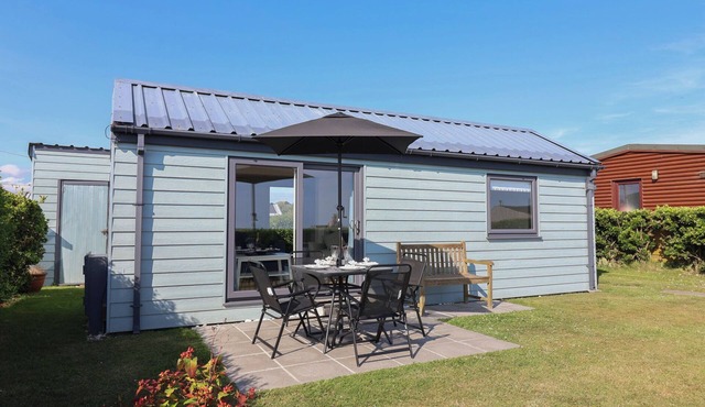 STELLA MARIS, family friendly, country holiday cottage in Cawsand