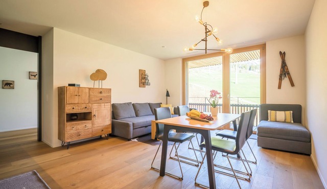 Stenna Bergblick - bright and modern 3.5 room apartment for 4 people.