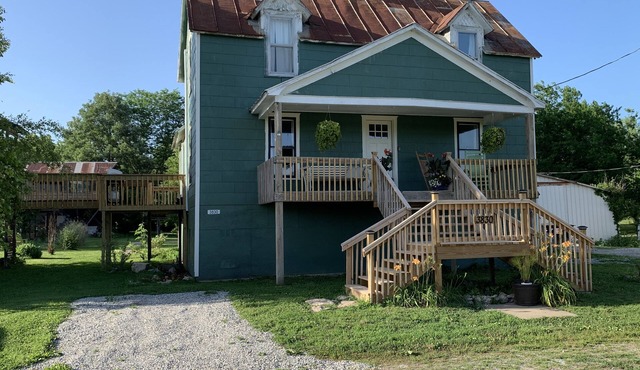 Step Back in Time Near The Missouri River