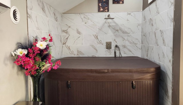 Step in your own PRIVATE RETREAT at the One&Only Garage Spa Stay.