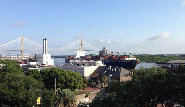 Step into a spacious, luxury condo that has it all – a premiere location in the heart of the Historic District and floor-to-ceiling window views of the Savannah River, Talmadge Bridge and City Hall. 5th floor.Best river views in the building.