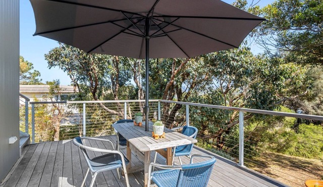 Steppy Beach Retro - Wifi & So Close To The Cliff Top Walks