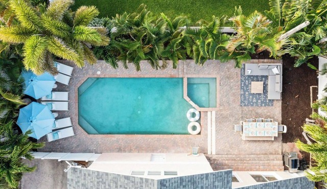 Steps 2 Beach | Pool/SPA | Game Room | Pool Table