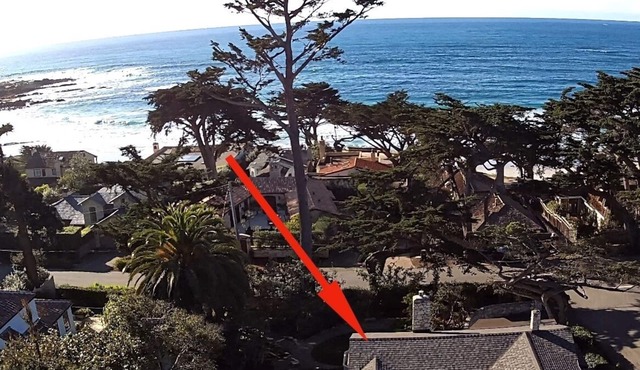 Steps to Beach- Ocean views - Dog Friendly