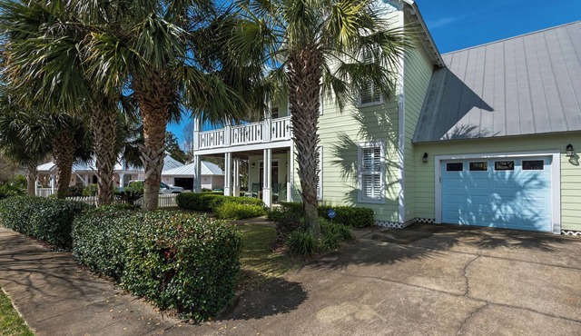 Steps to Beach & Community Pool! Huge Wraparound Porches in Family Neighborhood