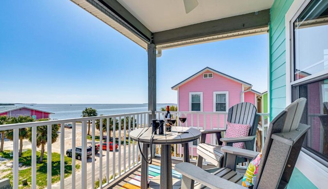 Steps to Beach Home with Sunset Views in Cedar Key!