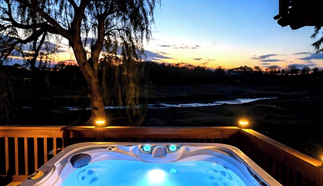 Steps to Beach Hot Tub Game Room Water Views
