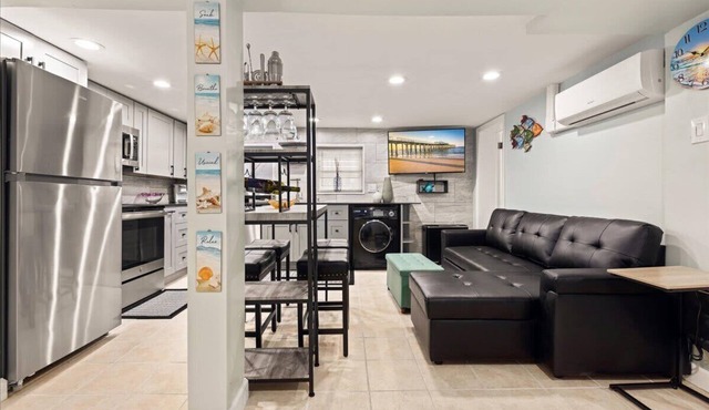 Steps to Beach! Modern Garden Apt w/Patio