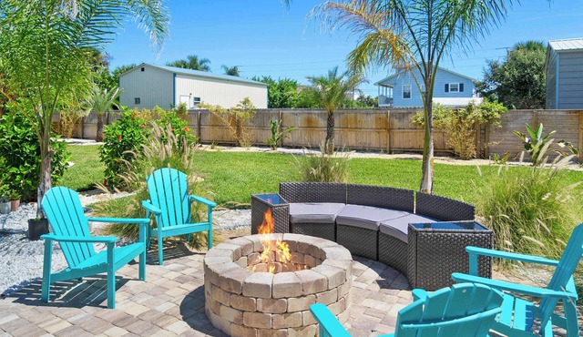 Steps to Beach, Patio, Fire Pit, Tropical Oasis