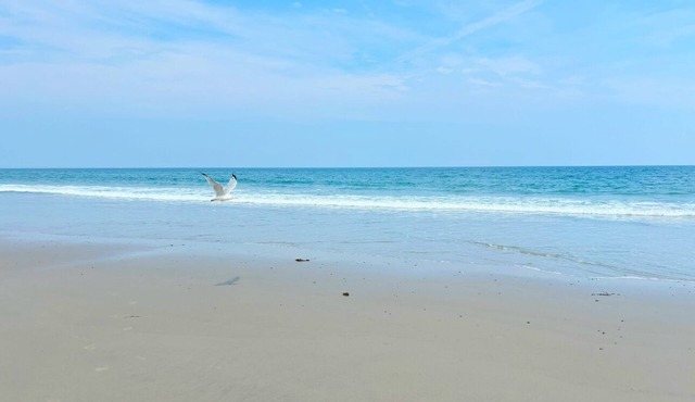 Steps to Beach seaside retreat. 3BR 2BA home where comfort meets charm;