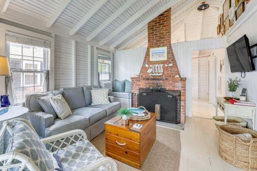 Steps to Beach: Timeless Lower Cape Cottage