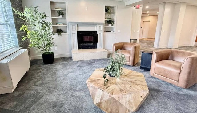 Steps to Benson Dining, Shops, and Interstate