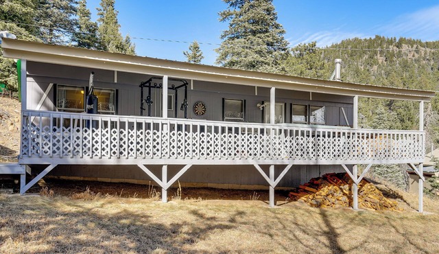 Steps to Lake Isabel & Trails! Mtn-View Hideaway