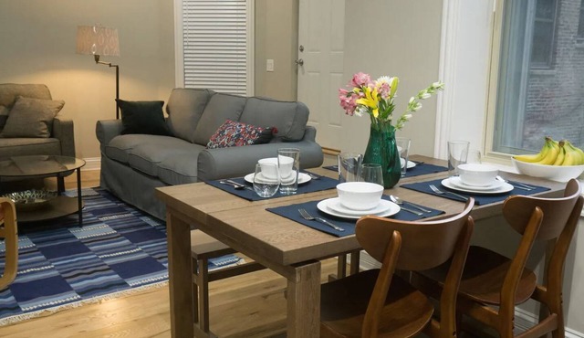 Steps to Mag Mile, 2 BD, fast Wi-Fi, W&D