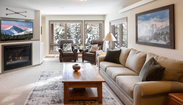 Steps to Ski Lifts - Condo w/Walk-out Patio!