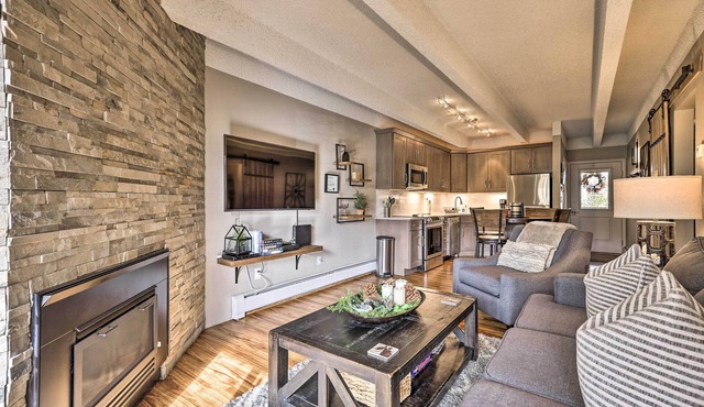 Steps to Ski Shuttle! Frisco Condo w/Indoor Pool