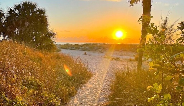 steps to sunset+Paradise!