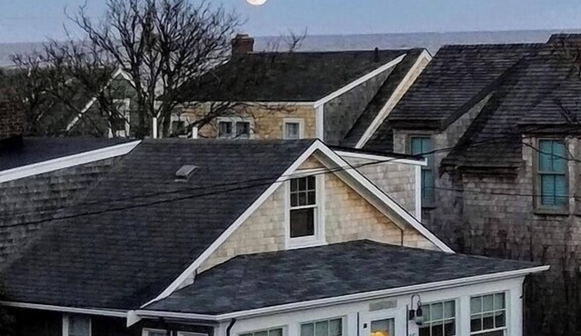 STEPS TO THE SAND AND PLAYGROUND IN SCONSET CODFISH PARK 15 BEACH ST