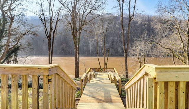 Steps to White River: Mountain View Home w/Deck!