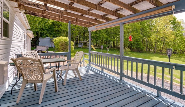 Sterling Home w/Yard: 1 Mi to Fairhaven Beach!