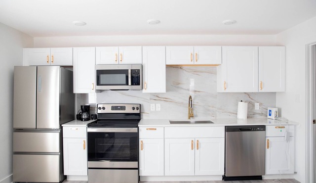 Sterling Stay – Furnished 1BR in East Dallas for Extended Stays 30+ Days
