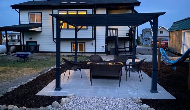 Stevens Lake Lodge - Renovated Home in Bear Lake