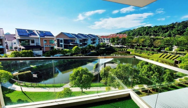 ●STG12●3-Storey●Private House●2step Access Garden●