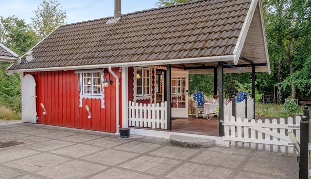 "Stig" - 1km from the sea by Interhome