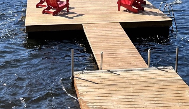 Stillwater Lakehouse on Portage Lake - the perfect family getaway!