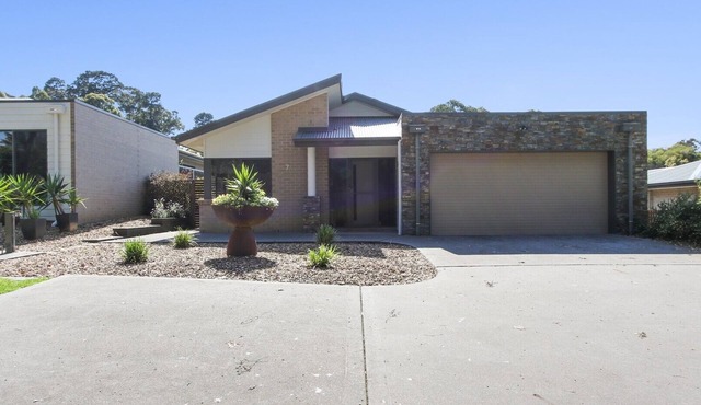 Stirling Escape | Spacious Family Retreat