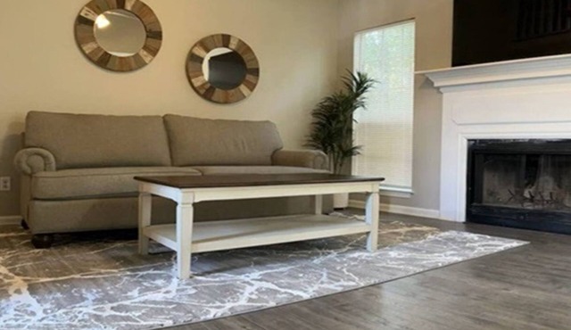 Stockbridge Modern Home w/Master on Main