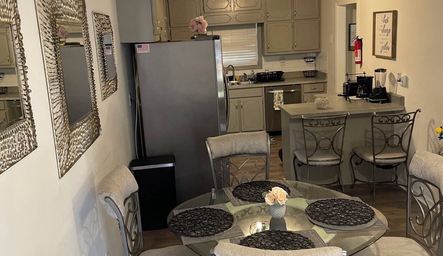 Stockbridge Sanctuary: Charming 3-bedroom house in Atlanta Georgia