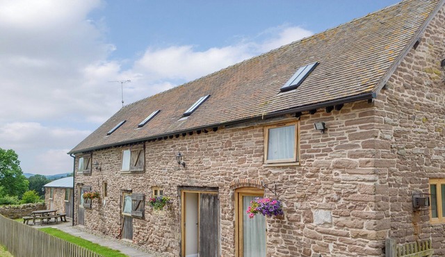 Stoke Court Farm Barn