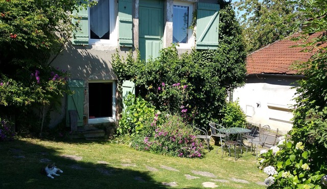 Stone and Wood Bed and Breakfast