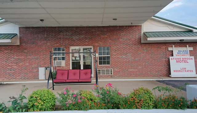 Stone Brook Inn