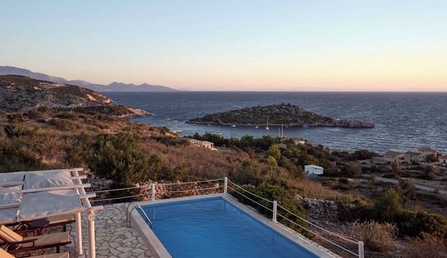 STONE BUILT LUXURY VILLA WITH PRIVATE POOL AND SEA VIEW