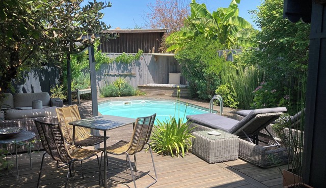 STONE, charm and nature