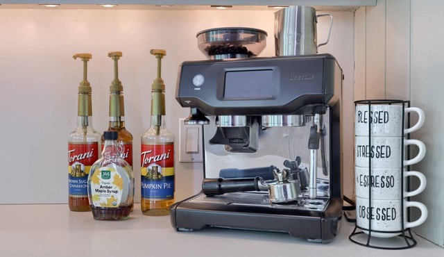 Stone Cottage at Roundtop Estate couples Retreat