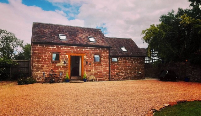 Stone Cottage. Full of character barn conversion | Pass the Keys