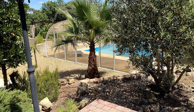 Stone Cottage With Private Pool Set Within Ancient Vineyards Near Pezenas