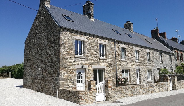 Stone house completely renovated for 8 people